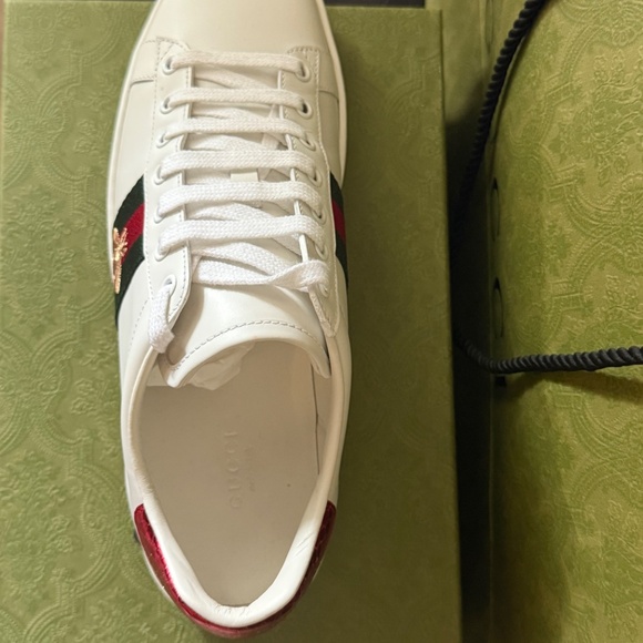 GUCCI Ace Bee Sneakers Women’s Size 9 - Picture 2 of 5